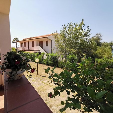 Casa Con Giardino E Terrazzo Vicino Al Mare Villa Piraino Exteriör bild
